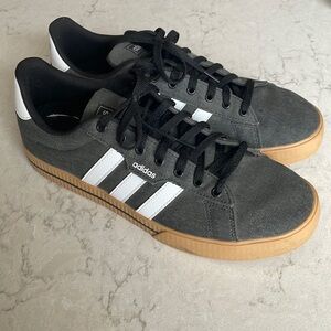 adidas Mens Shoes Black, White, Tan Size 11